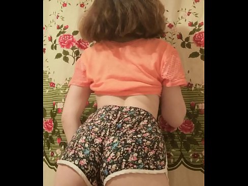 ❤️ Leanabh òg sexy a ’toirt dheth na shorts aice air a’ chamara Porno aig porn gd.klassikaprint.ru ️❤