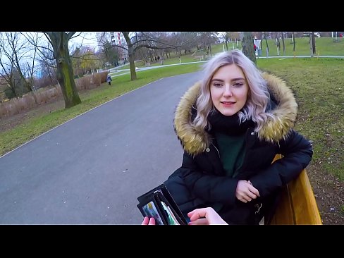 ❤️ Swallows hot cum coigreach airson airgead - blowjob anns a 'phàirc le Eva Elfie Porno aig porn gd.klassikaprint.ru ️❤